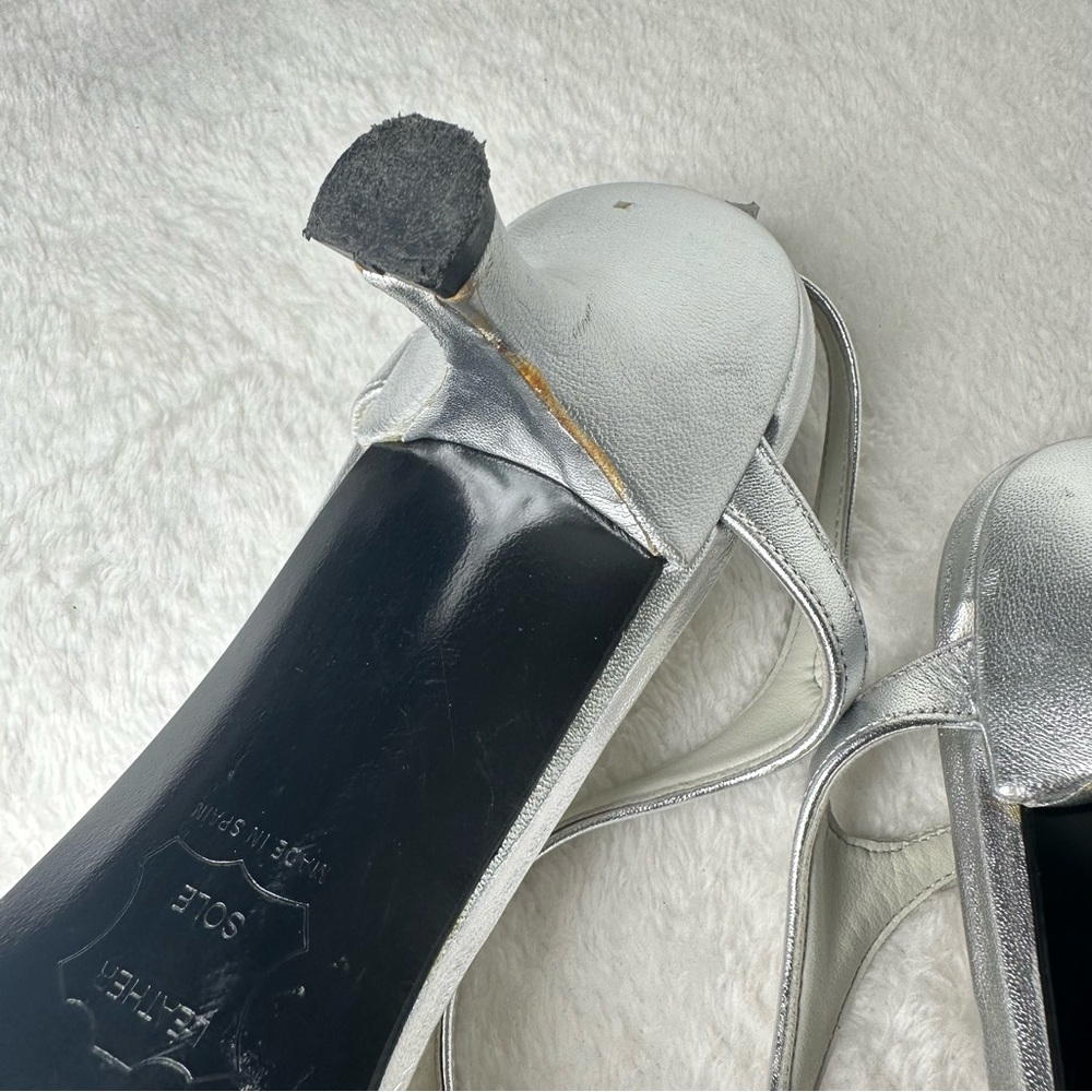 Stuart Weitzman Made in Spain  Silver Satin Strappy Leather Sole Heels Size 10 - Picture 10 of 15